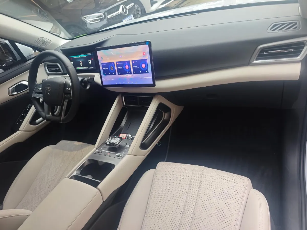 2024 BYD YuanUP BEV 45.12KWH,autocango,china used car exporter,china ev exporter,chinese used car exporter,chinese used ev exporter