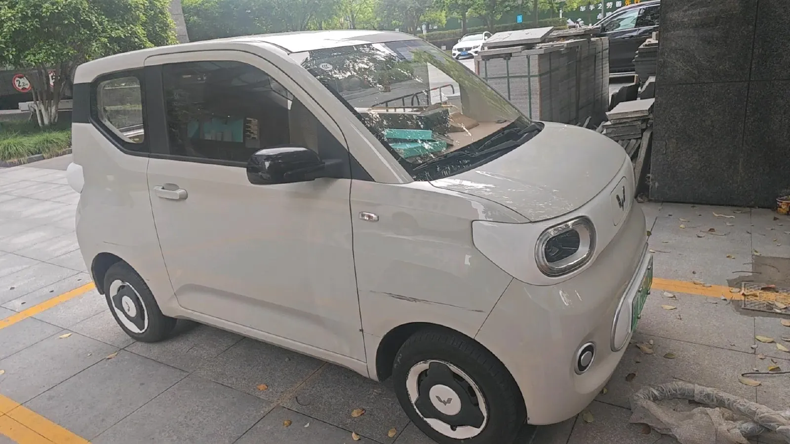 2024 WuLing HongGuang MINI EV BEV 17.3KWH,autocango,china used car exporter,china ev exporter,chinese used car exporter,chinese used ev exporter