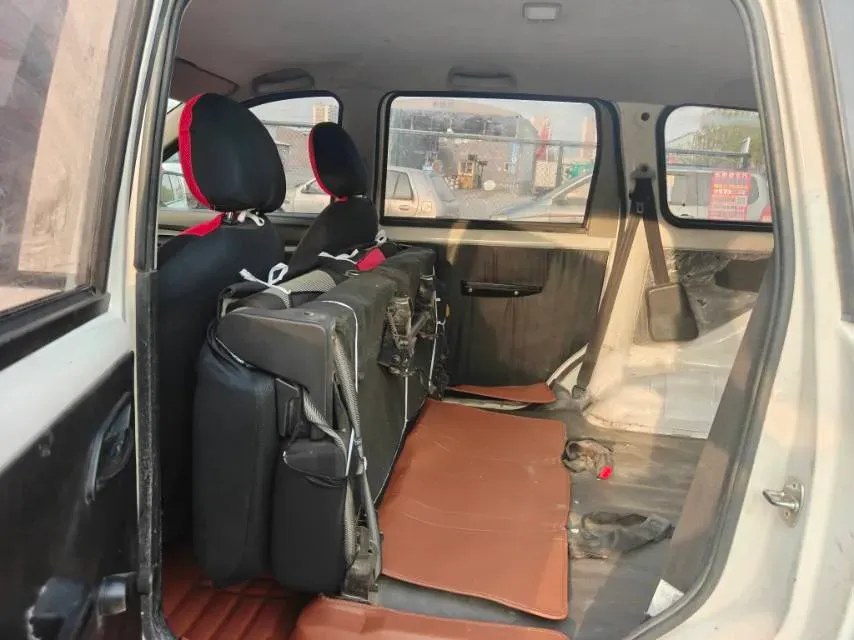 2019 WuLing HongGuang 1.5L 99HP L4 6MT,autocango,china used car exporter,china ev exporter,chinese used car exporter,chinese used ev exporter