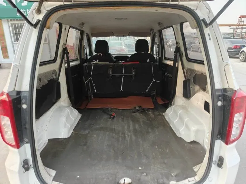 2019 WuLing HongGuang 1.5L 99HP L4 6MT,autocango,china used car exporter,china ev exporter,chinese used car exporter,chinese used ev exporter