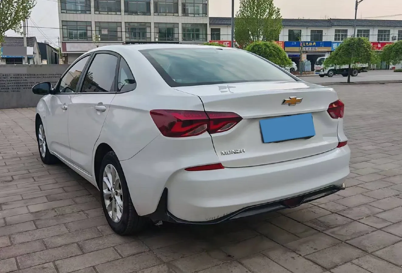 2023 Chevrolet Monza 1.5L 113HP L4 6DCT,autocango,china used car exporter,china ev exporter,chinese used car exporter,chinese used ev exporter