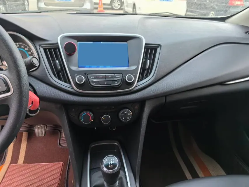 2019 Chevrolet Cavalier 1.5L 113HP L4 5MT,autocango,china used car exporter,china ev exporter,chinese used car exporter,chinese used ev exporter