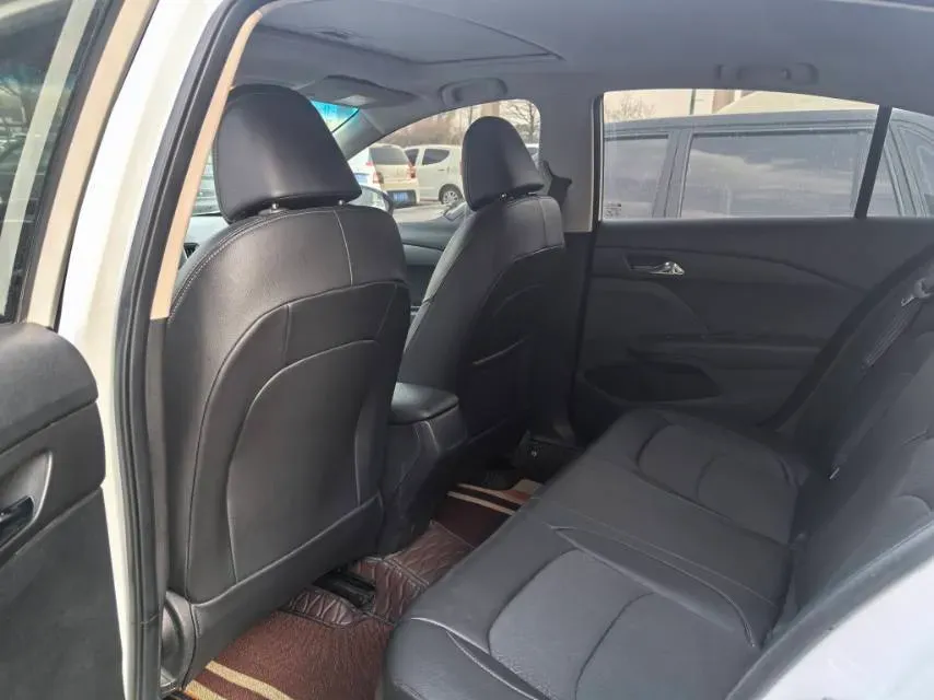 2019 Chevrolet Cavalier 1.5L 113HP L4 5MT,autocango,china used car exporter,china ev exporter,chinese used car exporter,chinese used ev exporter