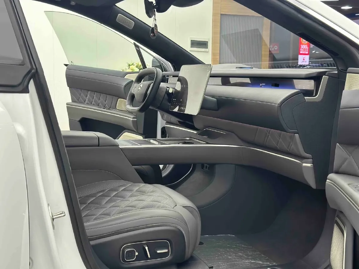 2025 NIO ET9 BEV 100KWH,autocango,china used car exporter,china ev exporter,chinese used car exporter,chinese used ev exporter