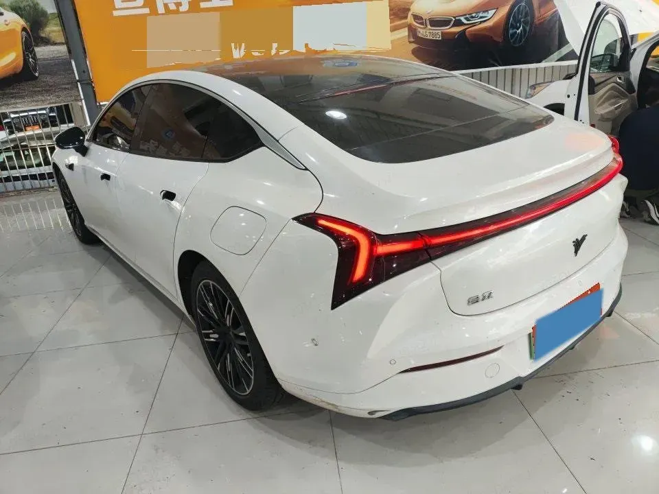 2022 Jeep Grand Commander 2.0T 234HP L4 9AT,autocango,china used car exporter,china ev exporter,chinese used car exporter,chinese used ev exporter