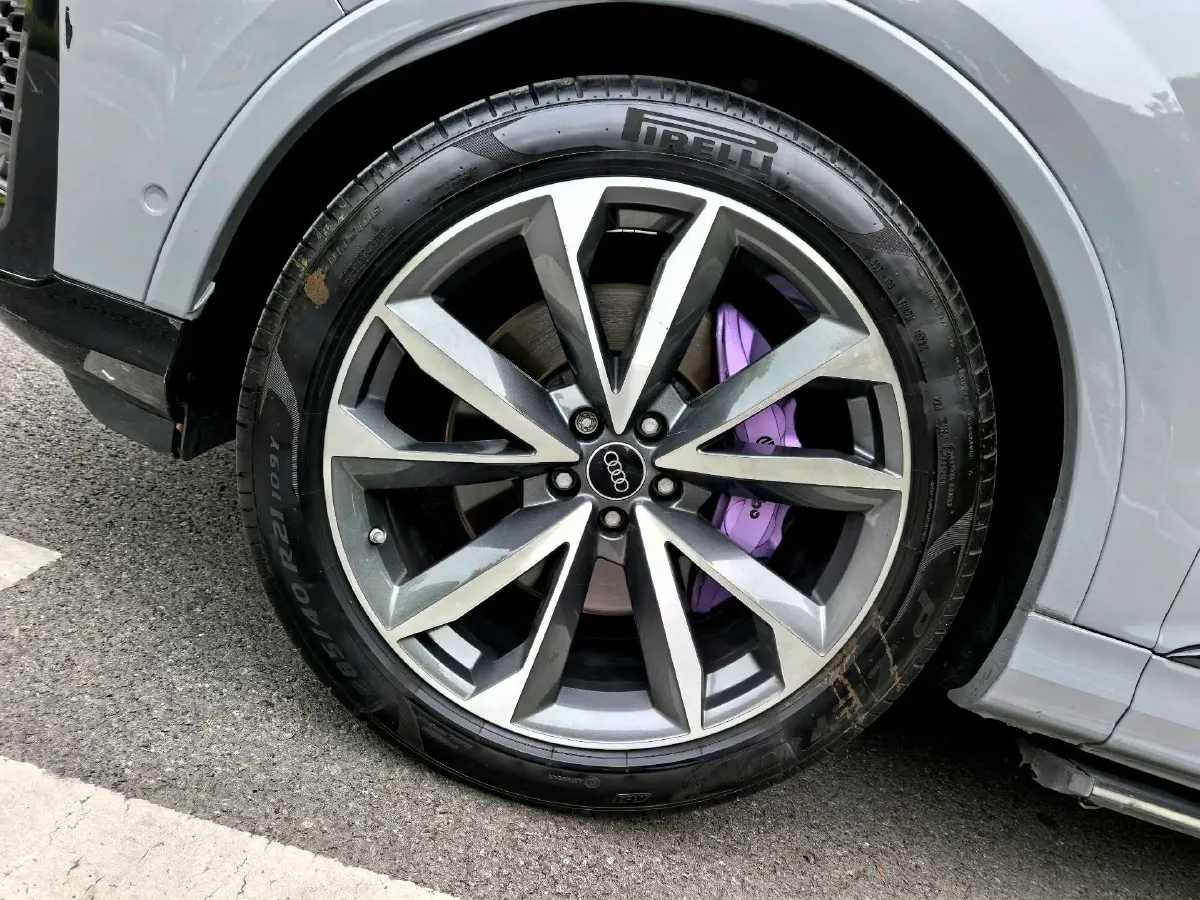 2020 Audi Q7 3.0T 340HP V6 8AT,autocango,china used car exporter,china ev exporter,chinese used car exporter,chinese used ev exporter