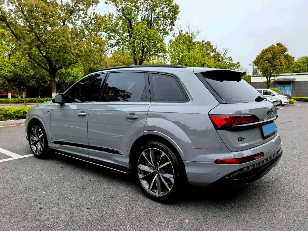 2020 Audi Q7 3.0T 340HP V6 8AT,autocango,china used car exporter,china ev exporter,chinese used car exporter,chinese used ev exporter