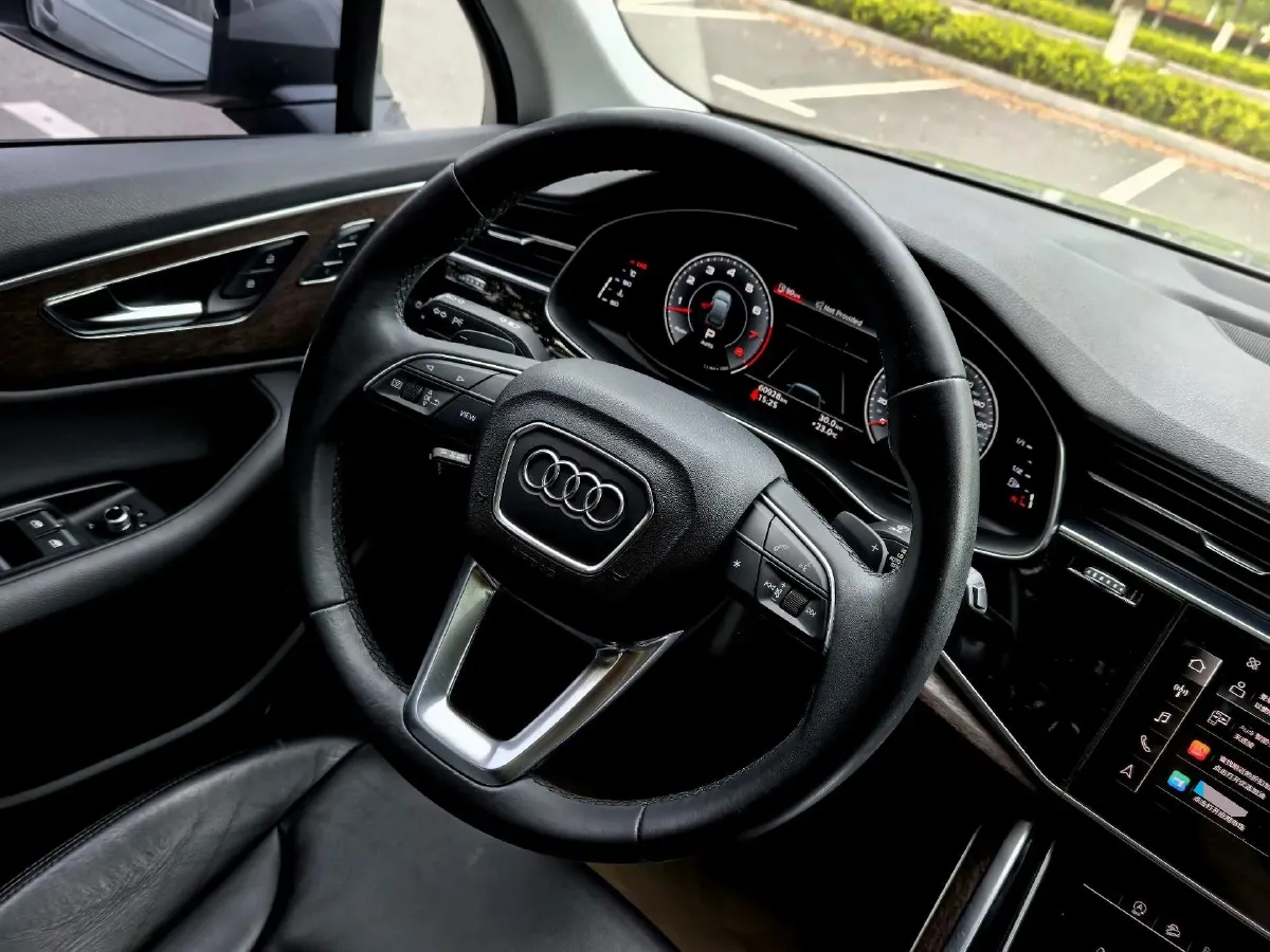 2020 Audi Q7 3.0T 340HP V6 8AT,autocango,china used car exporter,china ev exporter,chinese used car exporter,chinese used ev exporter