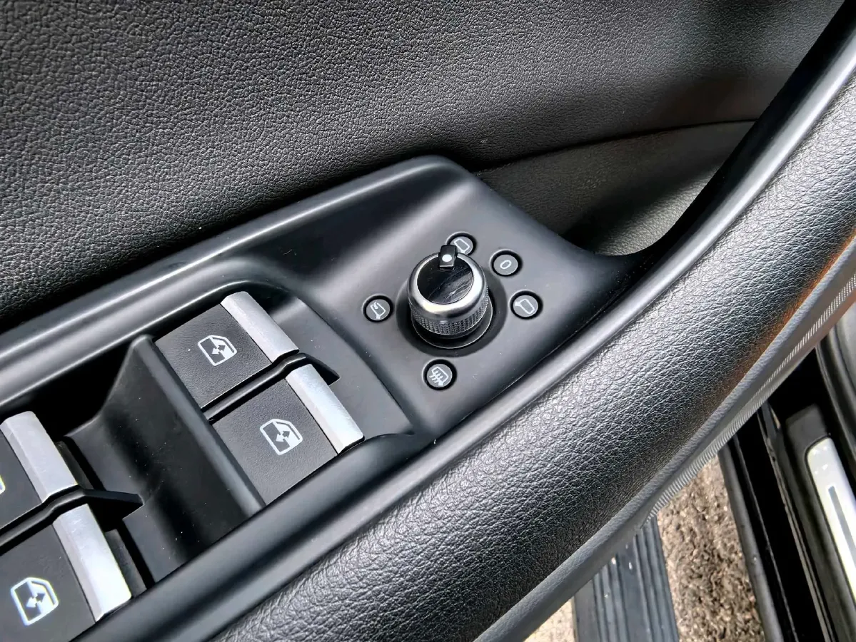 2020 Audi Q7 3.0T 340HP V6 8AT,autocango,china used car exporter,china ev exporter,chinese used car exporter,chinese used ev exporter