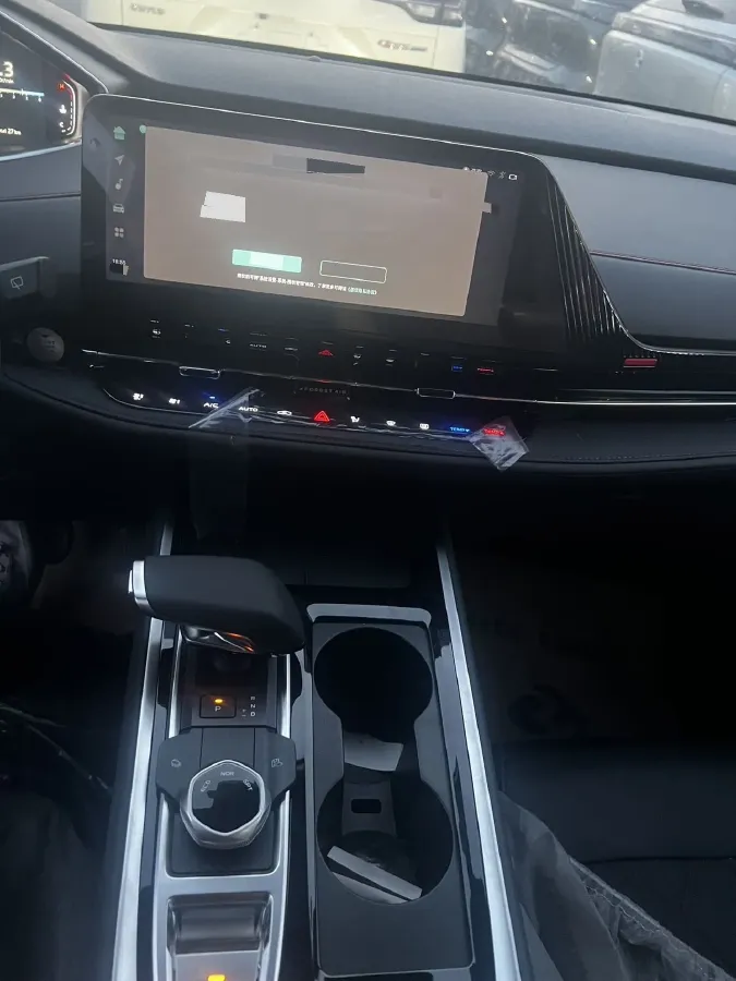 2025 ChangAn CS55 Plus 1.5T 192HP L4 7DCT,autocango,china used car exporter,china ev exporter,chinese used car exporter,chinese used ev exporter