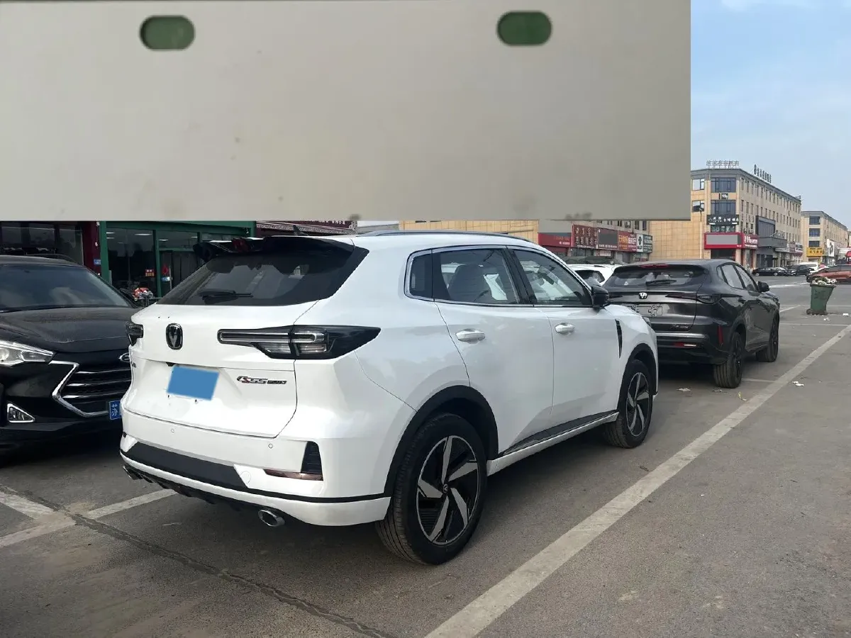 2025 ChangAn CS55 Plus 1.5T 192HP L4 7DCT,autocango,china used car exporter,china ev exporter,chinese used car exporter,chinese used ev exporter