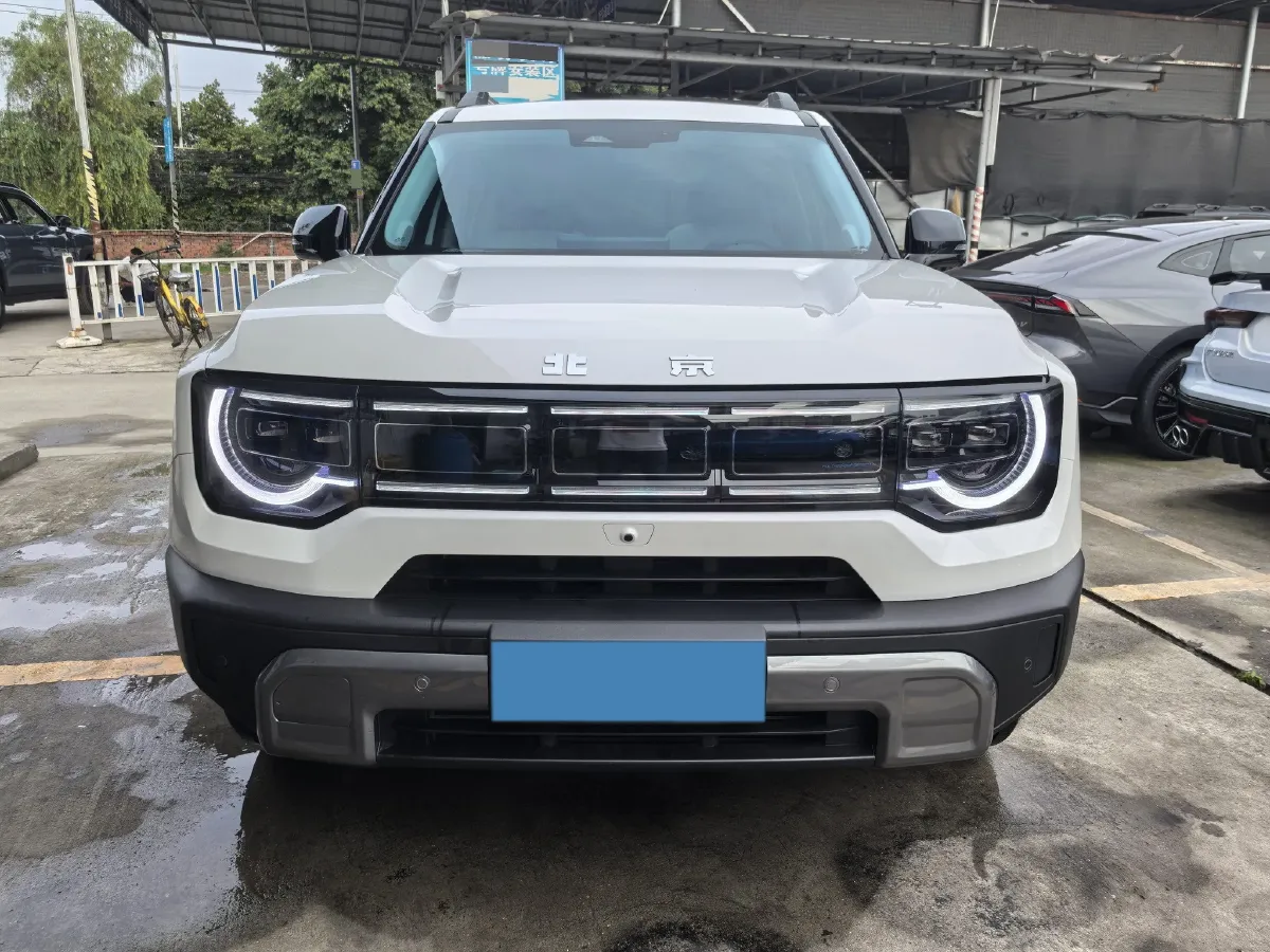 2024 Beijing BJ30 1.5T 188HP L4 7DCT,autocango,china used car exporter,china ev exporter,chinese used car exporter,chinese used ev exporter
