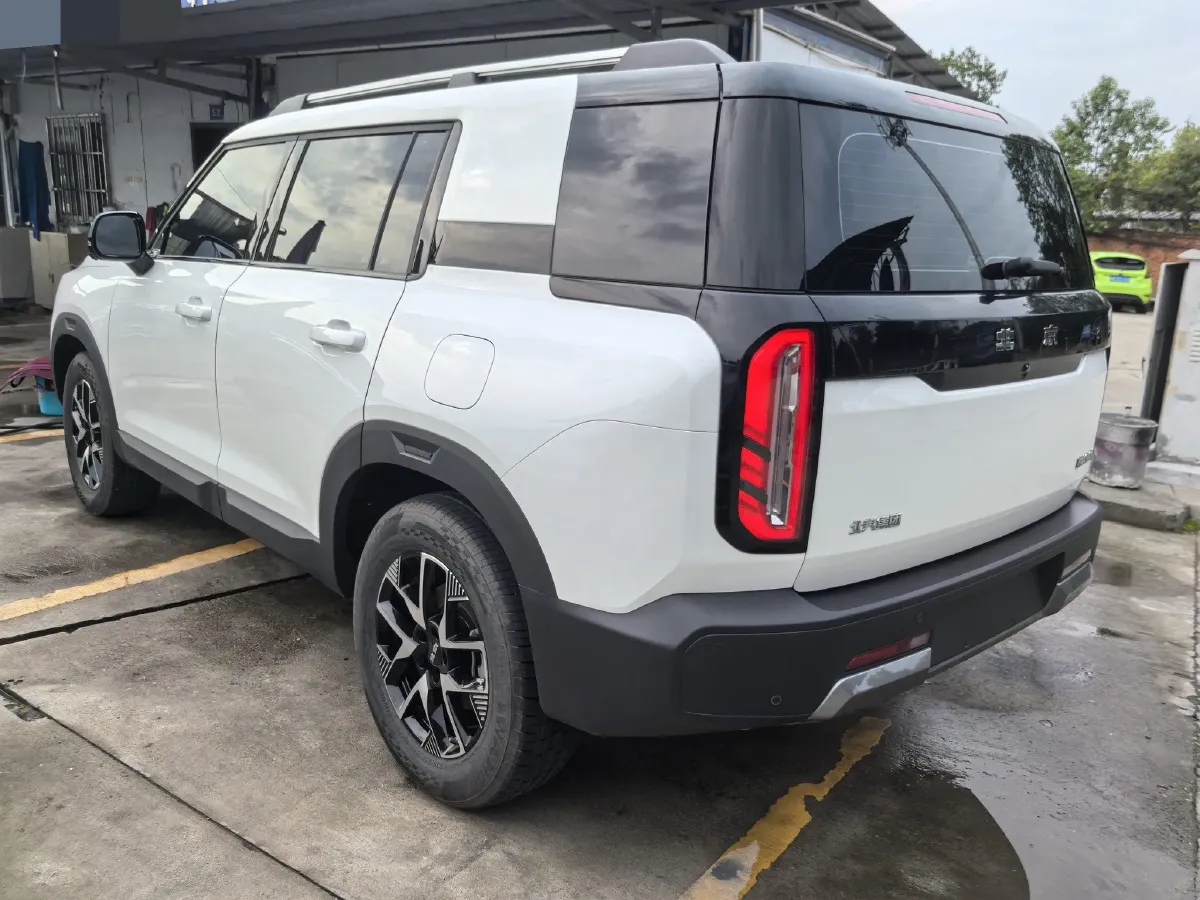 2024 Beijing BJ30 1.5T 188HP L4 7DCT,autocango,china used car exporter,china ev exporter,chinese used car exporter,chinese used ev exporter