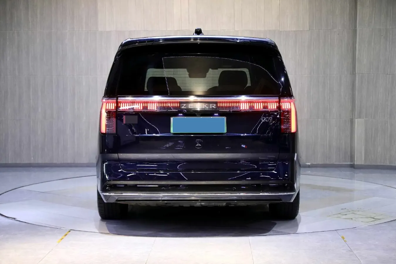 2022 Zeekr 009 BEV 116KWH,autocango,china used car exporter,china ev exporter,chinese used car exporter,chinese used ev exporter