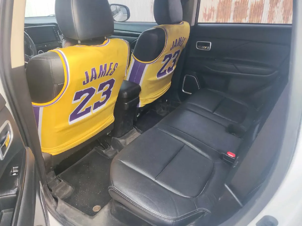 2017 Mitsubishi Outlander 2.0L 166HP L4 CVT,autocango,china used car exporter,china ev exporter,chinese used car exporter,chinese used ev exporter