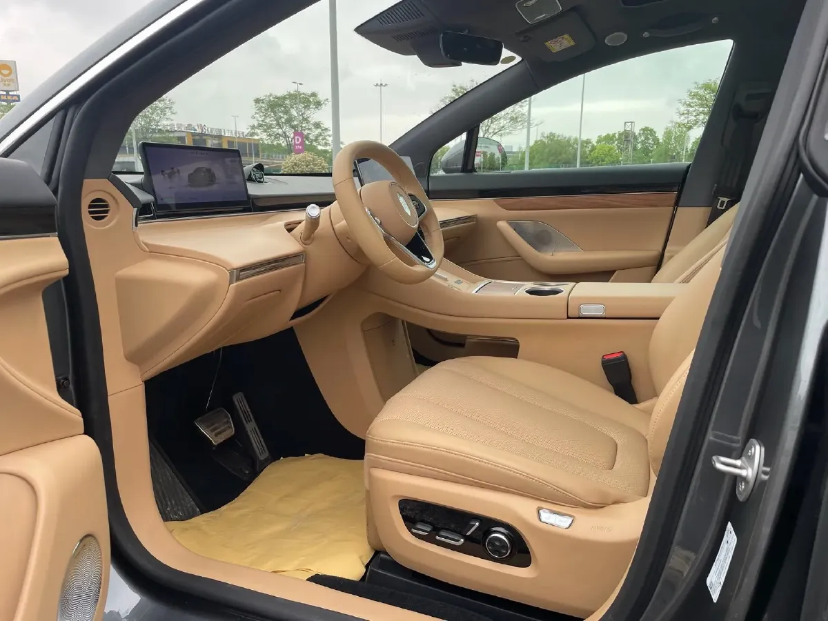 2026 Luxeed R7 REEV 156HP REEV,autocango,china used car exporter,china ev exporter,chinese used car exporter,chinese used ev exporter