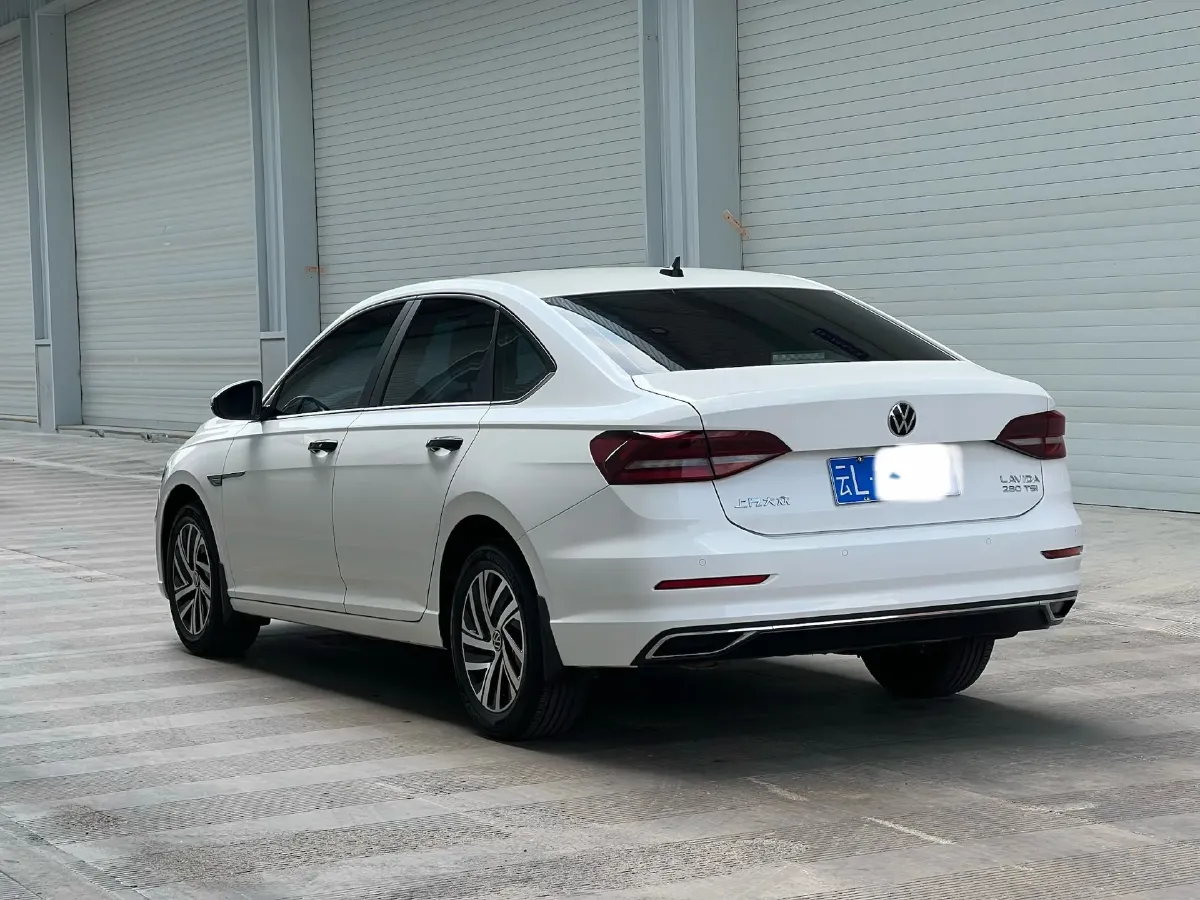 2022 Volkswagen Sagitar 1.2T 116HP L4 7DCT,autocango,china used car exporter,china ev exporter,chinese used car exporter,chinese used ev exporter