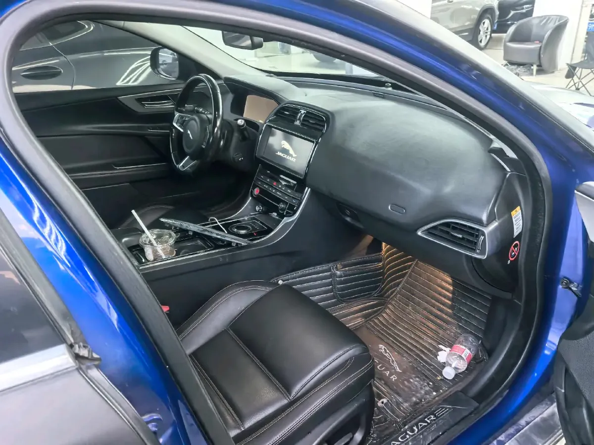 2018 Jaguar XEL 2.0T 200HP L4 8AT,autocango,china used car exporter,china ev exporter,chinese used car exporter,chinese used ev exporter