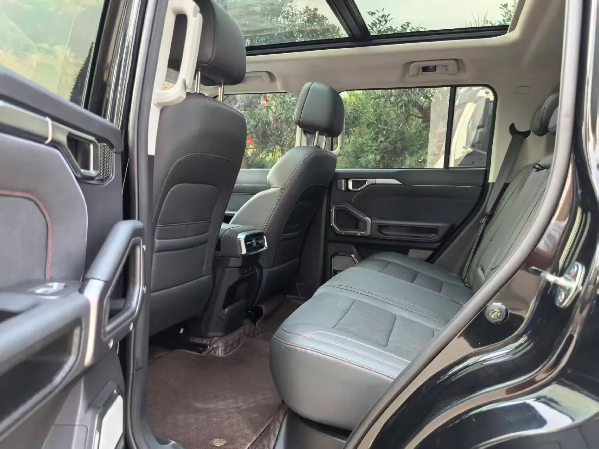 2023 Jetour Traveller 1.5T 184HP L4 7DCT,autocango,china used car exporter,china ev exporter,chinese used car exporter,chinese used ev exporter