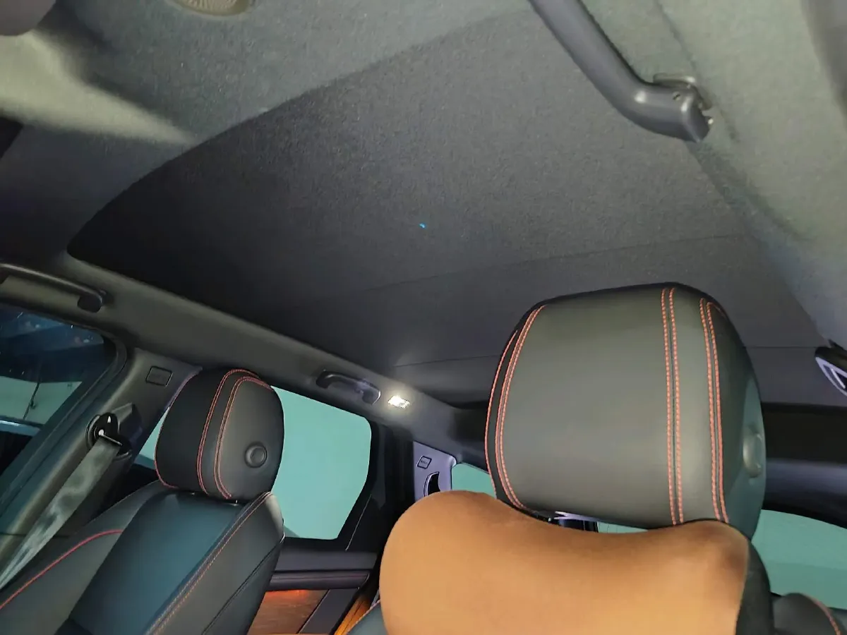 2023 Land Rover Discovery Sport 2.0T 249HP L4 9AT,autocango,china used car exporter,china ev exporter,chinese used car exporter,chinese used ev exporter