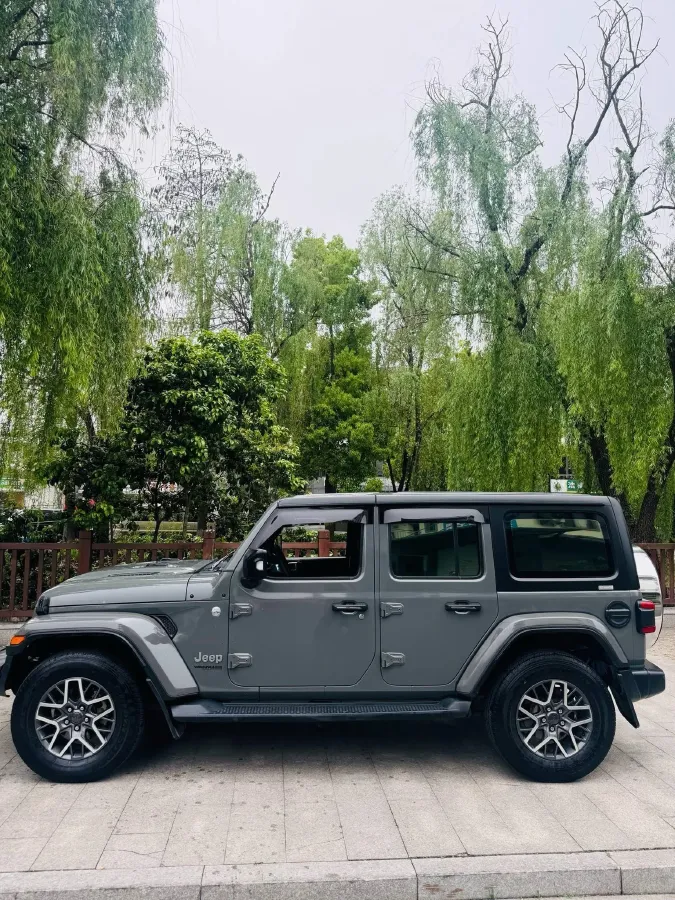 2019 Jeep Wrangler 2.0T 266HP L4 8AT,autocango,china used car exporter,china ev exporter,chinese used car exporter,chinese used ev exporter