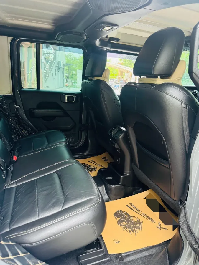 2019 Jeep Wrangler 2.0T 266HP L4 8AT,autocango,china used car exporter,china ev exporter,chinese used car exporter,chinese used ev exporter