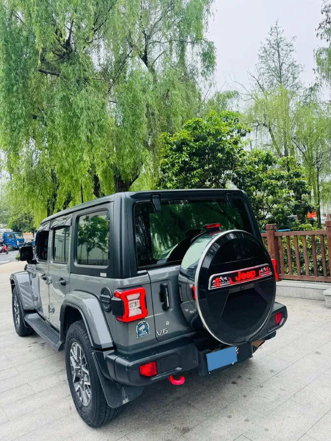 2019 Jeep Wrangler 2.0T 266HP L4 8AT,autocango,china used car exporter,china ev exporter,chinese used car exporter,chinese used ev exporter