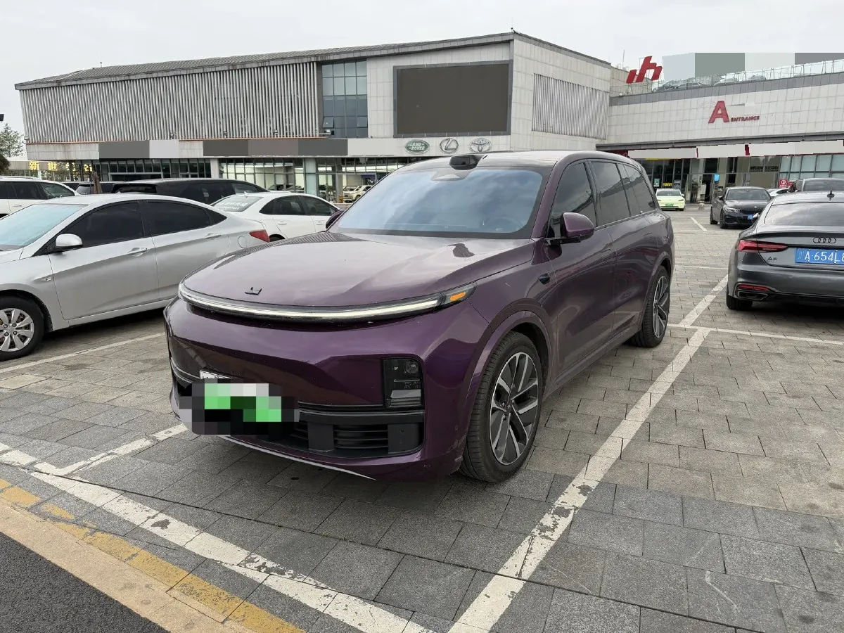 2024 Li L9 Range Extended 154HP REEV 52.3KWH,autocango,china used car exporter,china ev exporter,chinese used car exporter,chinese used ev exporter
