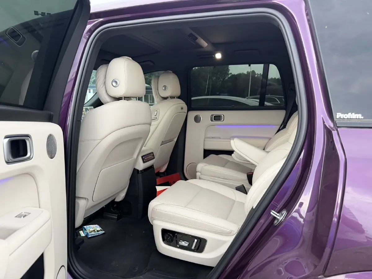 2024 Li L9 Range Extended 154HP REEV 52.3KWH,autocango,china used car exporter,china ev exporter,chinese used car exporter,chinese used ev exporter