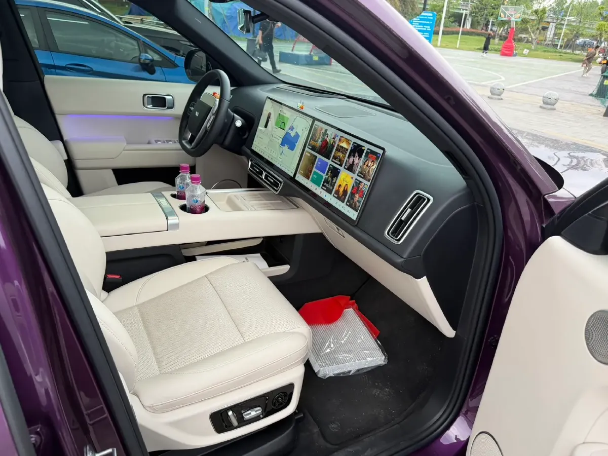 2024 Li L9 Range Extended 154HP REEV 52.3KWH,autocango,china used car exporter,china ev exporter,chinese used car exporter,chinese used ev exporter