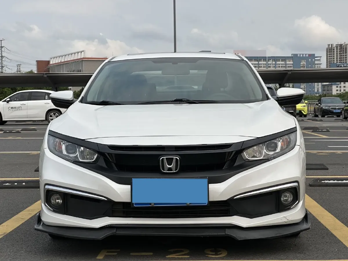 2019 Honda Civic 1.5T 177HP L4 CVT,autocango,china used car exporter,china ev exporter,chinese used car exporter,chinese used ev exporter