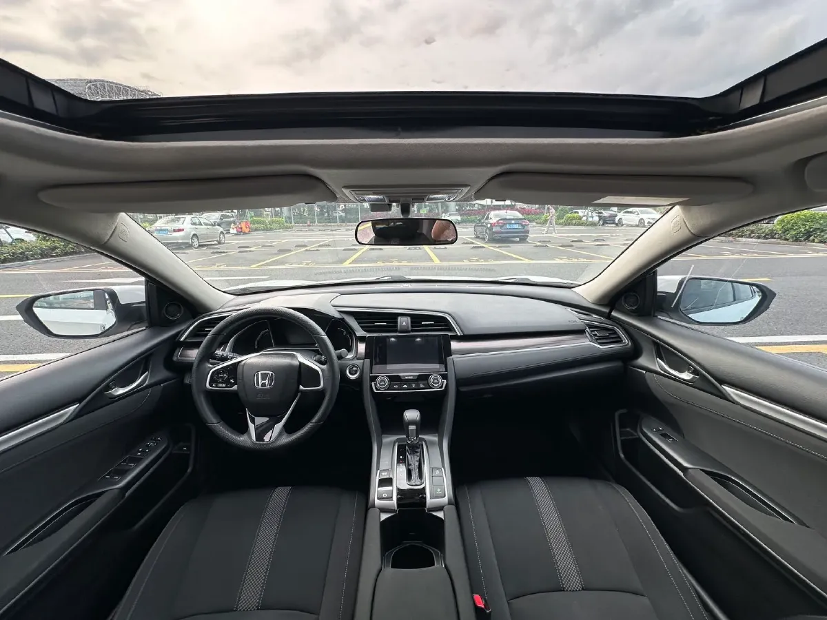 2019 Honda Civic 1.5T 177HP L4 CVT,autocango,china used car exporter,china ev exporter,chinese used car exporter,chinese used ev exporter