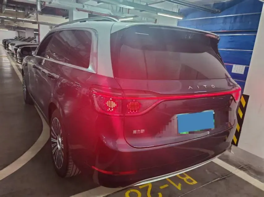 2024 AITO AITO M9 1.5T 152HP L4 REEV 42KWH,autocango,china used car exporter,china ev exporter,chinese used car exporter,chinese used ev exporter