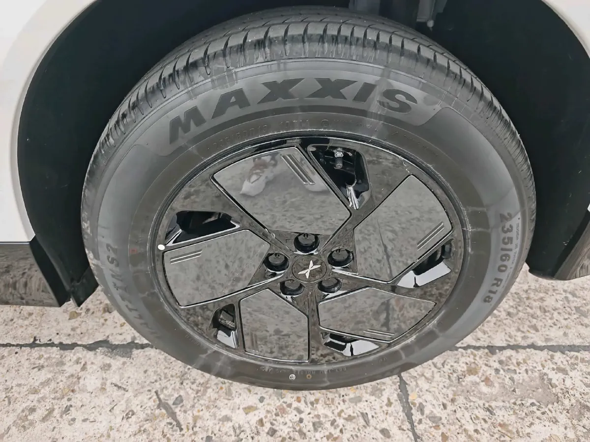 2025 Xpeng G6 BEV 68.5KWH,autocango,china used car exporter,china ev exporter,chinese used car exporter,chinese used ev exporter