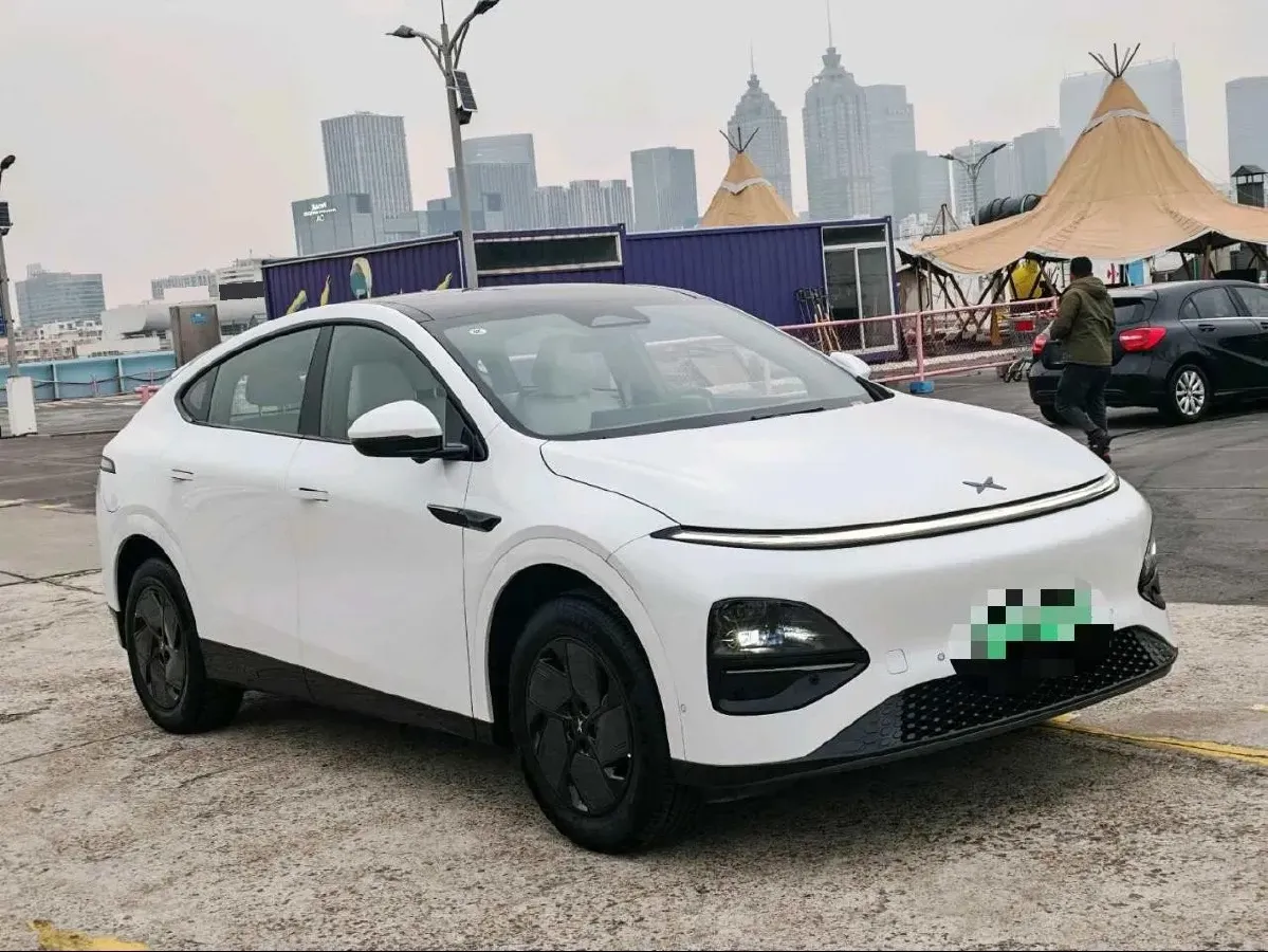 2025 Xpeng G6 BEV 68.5KWH,autocango,china used car exporter,china ev exporter,chinese used car exporter,chinese used ev exporter