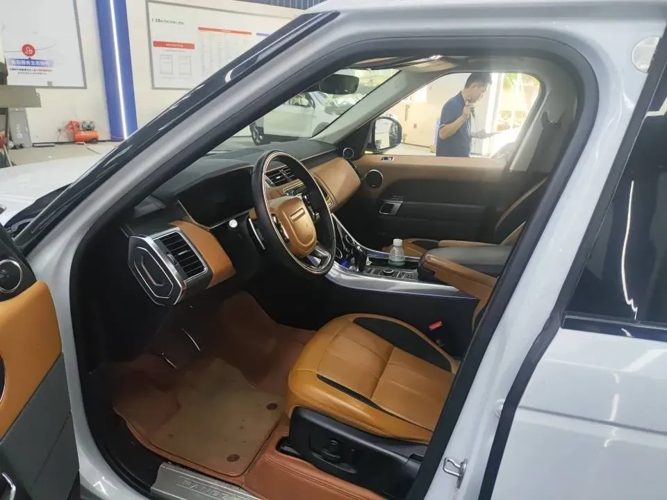 2018 Land Rover Range Rover Sport 3.0T 340HP V6 8AT,autocango,china used car exporter,china ev exporter,chinese used car exporter,chinese used ev exporter