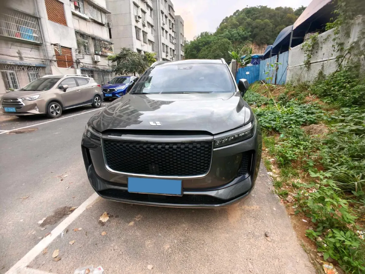 2020 Li ONE Range Extended 131HP REEV 40.5KWH,autocango,china used car exporter,china ev exporter,chinese used car exporter,chinese used ev exporter