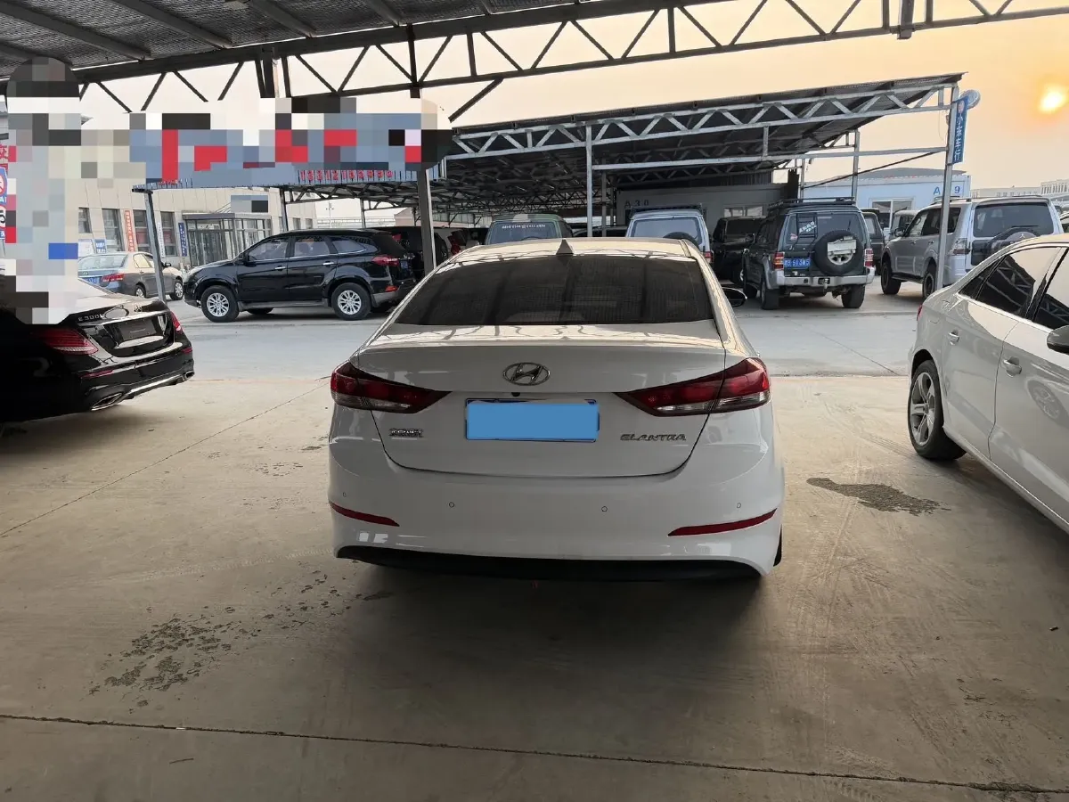 2016 Hyundai Elantra 1.6L 130HP L4 6AT,autocango,china used car exporter,china ev exporter,chinese used car exporter,chinese used ev exporter