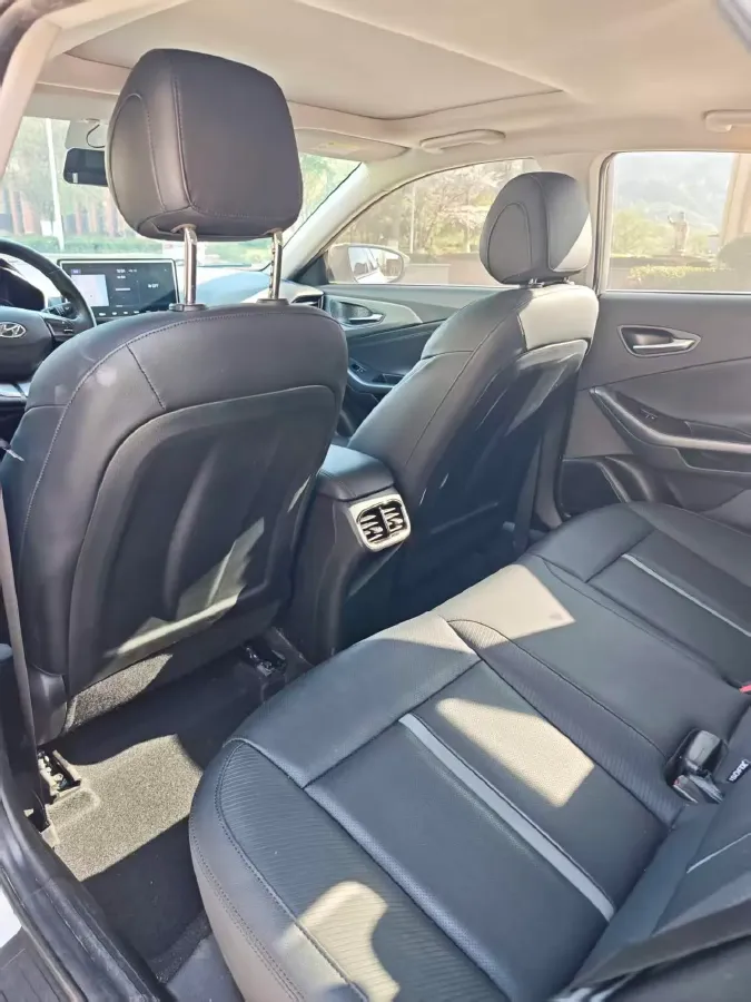 2021 Hyundai La Festa 1.6T 204HP L4 7DCT,autocango,china used car exporter,china ev exporter,chinese used car exporter,chinese used ev exporter