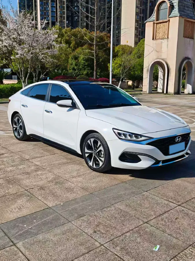 2021 Hyundai La Festa 1.6T 204HP L4 7DCT,autocango,china used car exporter,china ev exporter,chinese used car exporter,chinese used ev exporter