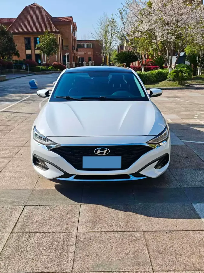 2021 Hyundai La Festa 1.6T 204HP L4 7DCT,autocango,china used car exporter,china ev exporter,chinese used car exporter,chinese used ev exporter