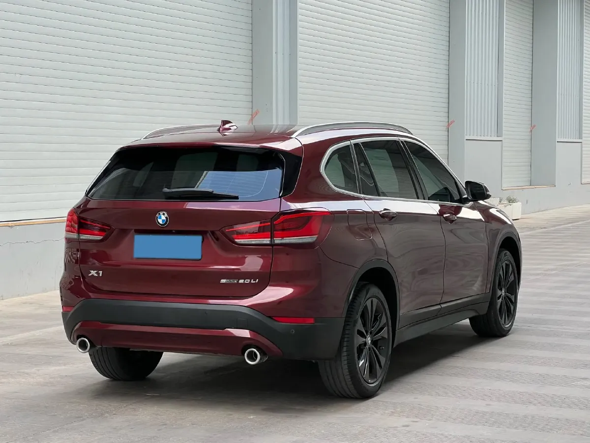 2020 BMW X1 1.5T 140HP L3 7DCT,autocango,china used car exporter,china ev exporter,chinese used car exporter,chinese used ev exporter