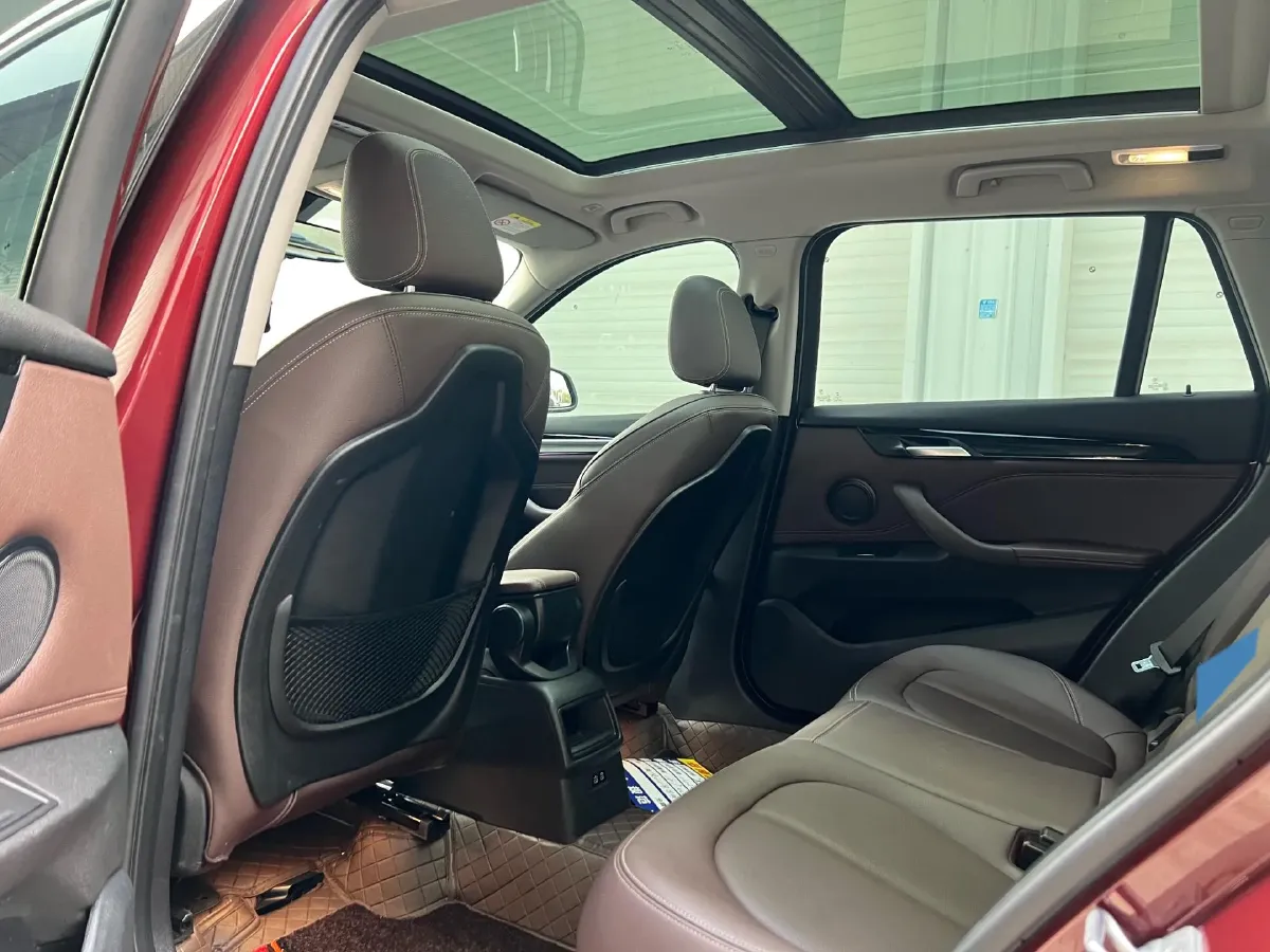 2020 BMW X1 1.5T 140HP L3 7DCT,autocango,china used car exporter,china ev exporter,chinese used car exporter,chinese used ev exporter