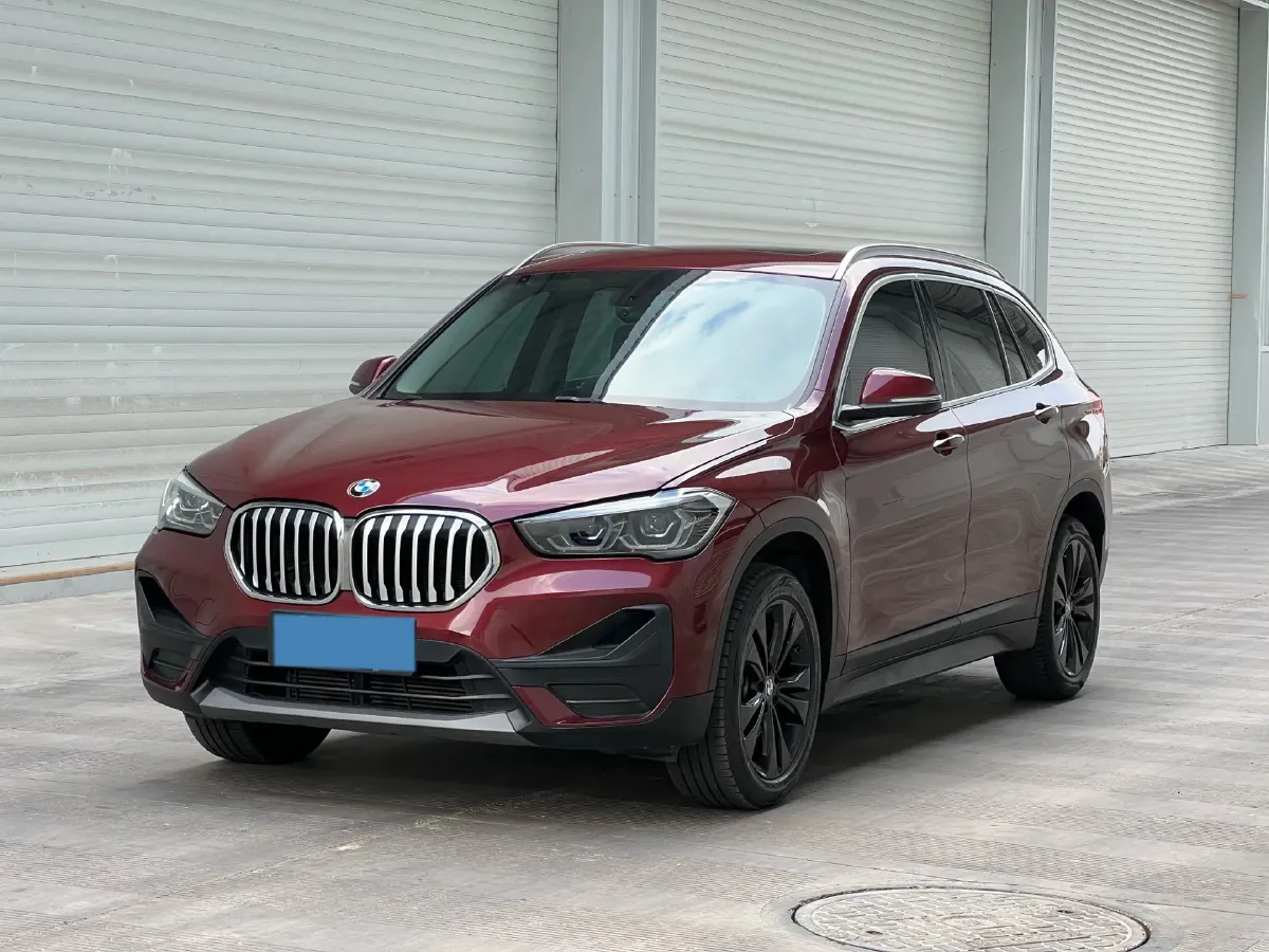 2020 BMW X1 1.5T 140HP L3 7DCT,autocango,china used car exporter,china ev exporter,chinese used car exporter,chinese used ev exporter