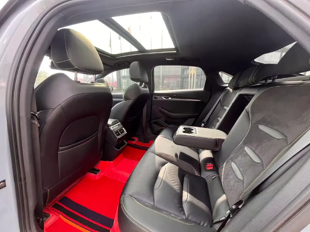 2021 Geely Preface 2.0T 190HP L4 7DCT,autocango,china used car exporter,china ev exporter,chinese used car exporter,chinese used ev exporter