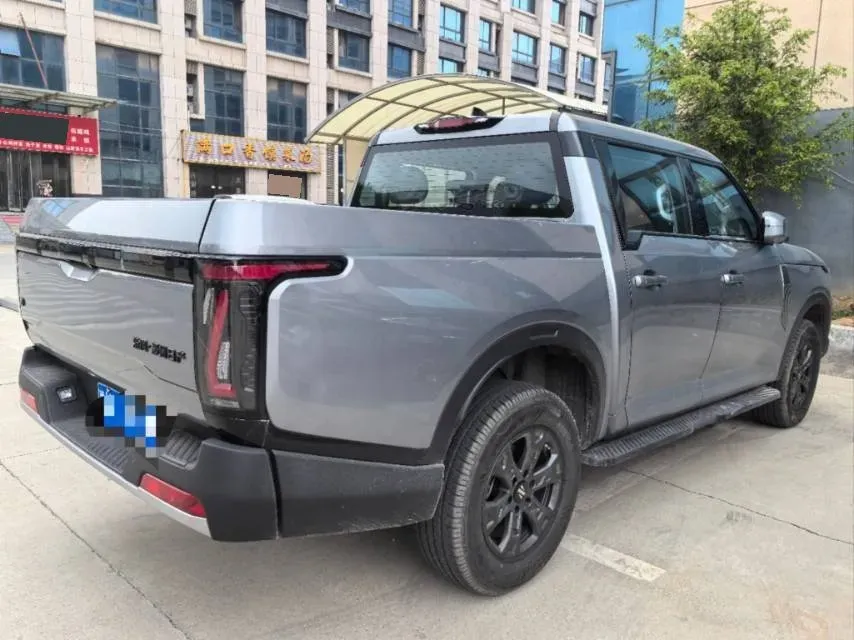 2025 Dongfeng Z9 2.3T 190HP L4 8AT,autocango,china used car exporter,china ev exporter,chinese used car exporter,chinese used ev exporter