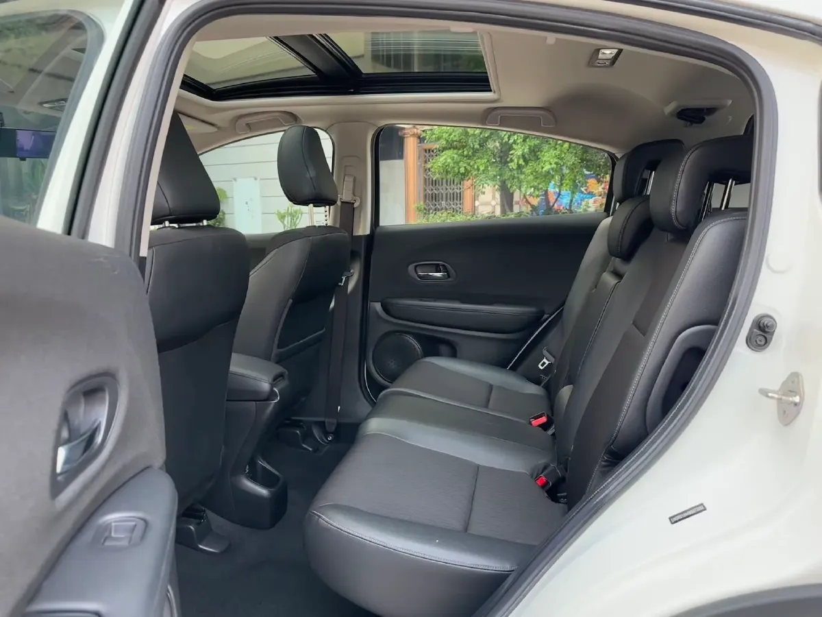 2020 Honda Vezel 1.5L 131HP L4 CVT,autocango,china used car exporter,china ev exporter,chinese used car exporter,chinese used ev exporter