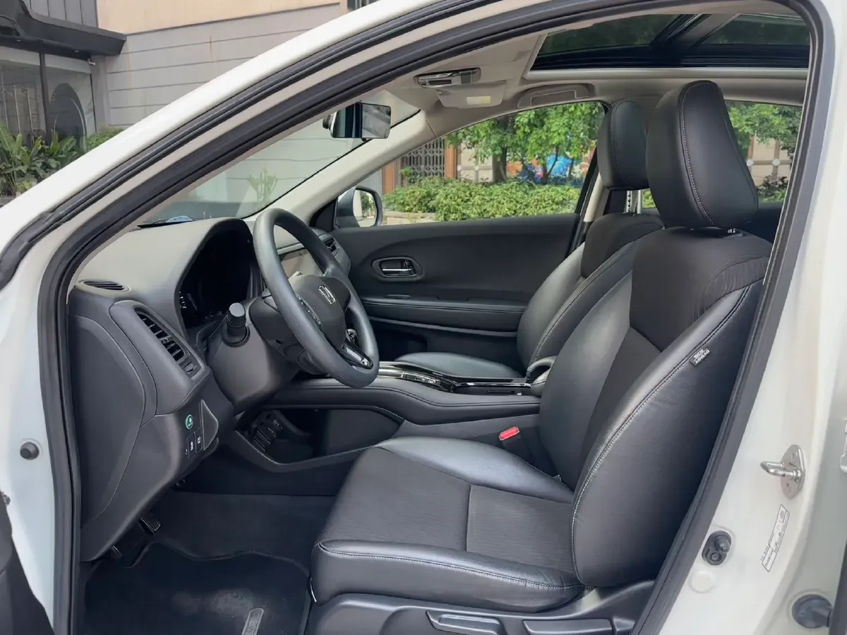 2020 Honda Vezel 1.5L 131HP L4 CVT,autocango,china used car exporter,china ev exporter,chinese used car exporter,chinese used ev exporter