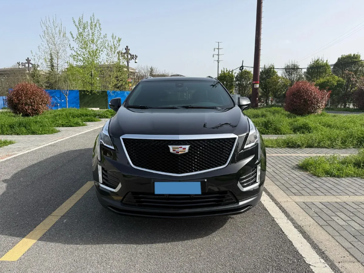 2021 Cadillac XT5 2.0T 237HP L4 9AT,autocango,china used car exporter,china ev exporter,chinese used car exporter,chinese used ev exporter