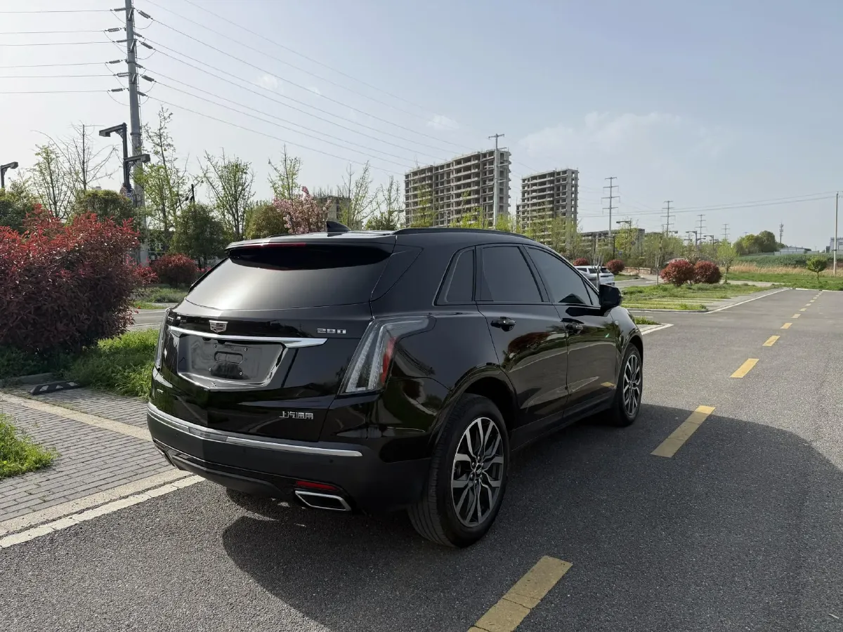 2021 Cadillac XT5 2.0T 237HP L4 9AT,autocango,china used car exporter,china ev exporter,chinese used car exporter,chinese used ev exporter